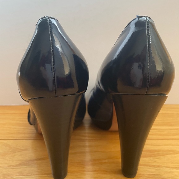 Bedenni Blue and Black Leather Heels Size 6 - Picture 7 of 7